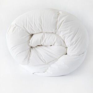 QUINCE White Down Comforter Full/Queen All Season - NEW